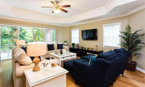 Classical 3 Bdrm Condo with Private Ground Floor Patio at Reunion